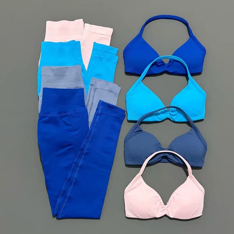Conjunto Deportivo de 2 Piezas para Mujer: Sujetador Halter Sin Espalda para Yoga y Leggings Sin Costuras de Cintura Alta con Efecto Scrunch - Traje Deportivo para Gimnasio y Entrenamiento