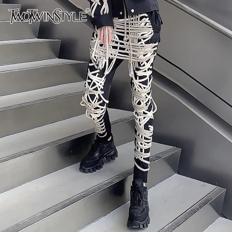 TWOTWINSTYLE, pantalones negros cruzados para mujer, pantalones de calle informales ajustados de cintura alta, ropa nueva de moda femenina, estilo 2024