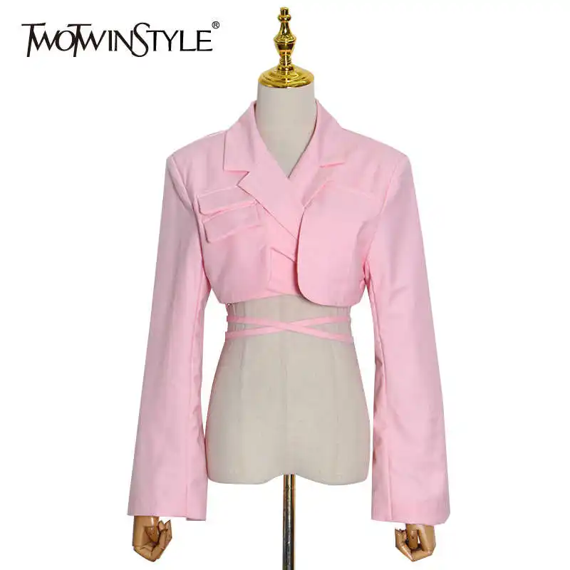 TWOTWINSTYLE-Chaqueta corta negra con muescas para mujer, Blazer informal de manga larga con agujeros, ropa nueva a la moda, 2022